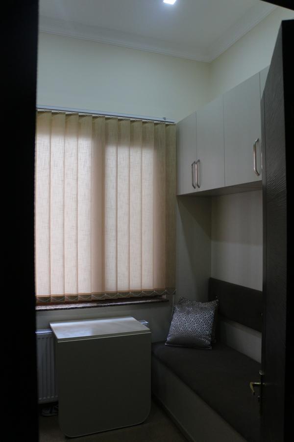 Hotel Albatros バトゥーミ エクステリア 写真