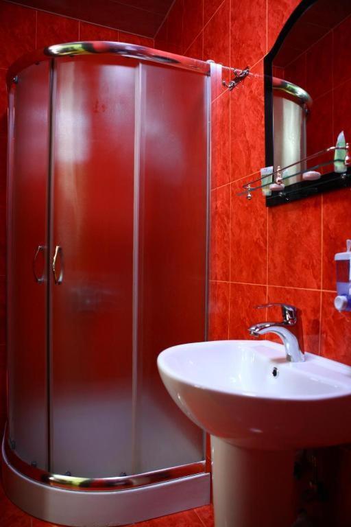 Hotel Albatros バトゥーミ エクステリア 写真