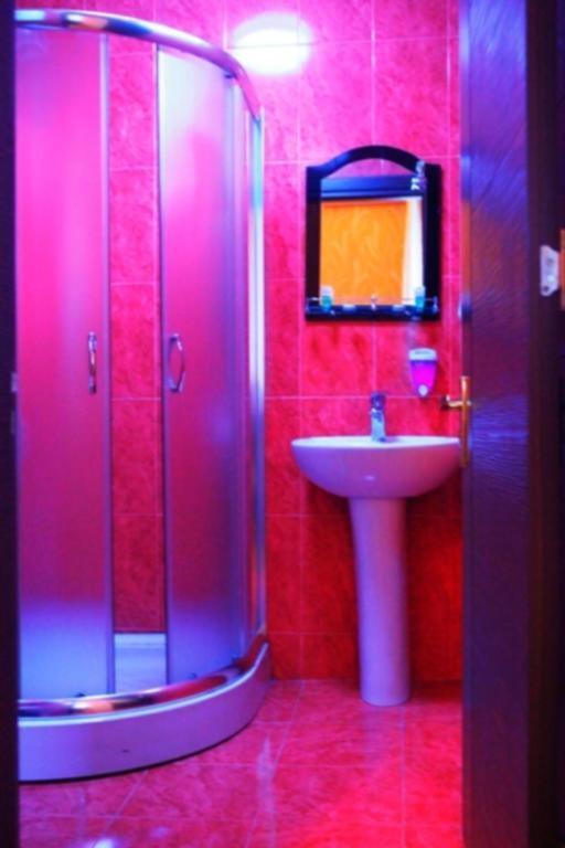 Hotel Albatros バトゥーミ エクステリア 写真